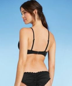 Promo ✔️ Women's Ribbed V-Wire Bikini Top - Shade & Shore™ Black 🎉