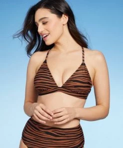 Wholesale 🤩 Women's Cross Back Tri Bikini Top - Kona Sol™ Black 🌟 23 Wholesale 🤩 Women's Cross Back Tri Bikini Top - Kona Sol™ Black 🌟 -Swimsuits Official Site unnamed file 5477