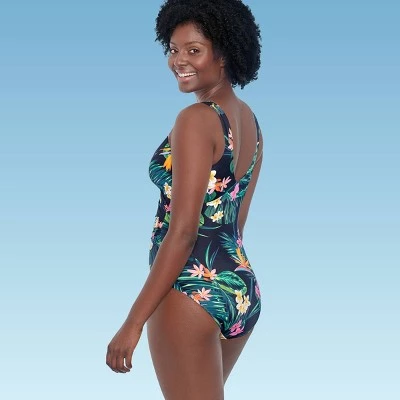 Brand new π Women's Slimming Control Wrap-Front One Piece Swimsuit - Dreamsuit by Miracle Brands Black Floral Print β€οΈ 4 Brand new π Women's Slimming Control Wrap-Front One Piece Swimsuit - Dreamsuit by Miracle Brands Black Floral Print β€οΈ - Image 2