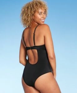 Brand new 💯 Women's Underwire Keyhole One Piece Swimsuit - Shade & Shore™ Black 🛒 9 Brand new 💯 Women's Underwire Keyhole One Piece Swimsuit - Shade & Shore™ Black 🛒 -Swimsuits Official Site unnamed file 8135