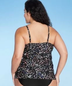 Discount ❤️ Women's Keyhole High Neck Tankini Top - Kona Sol™ Black Animal Print 🤩 9 Discount ❤️ Women's Keyhole High Neck Tankini Top - Kona Sol™ Black Animal Print 🤩 -Swimsuits Official Site unnamed file 9685