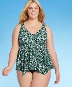Coupon 😍 Women's Plus Size Plunge Criss Cross Sharkbite Tankini Top - Kona Sol™ Moss Green 🧨 -Swimsuits Official Site unnamed file 9761