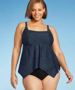 Cheapest ⌛ Women's Plus Size Bandeau Flyaway Tankini Top - Kona Sol™ Multi 👏 -Swimsuits Official Site unnamed file 9997